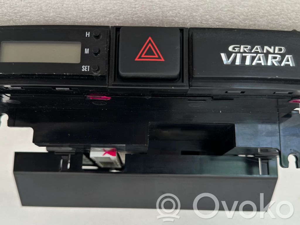 Suzuki Grand Vitara I Hazard light switch 