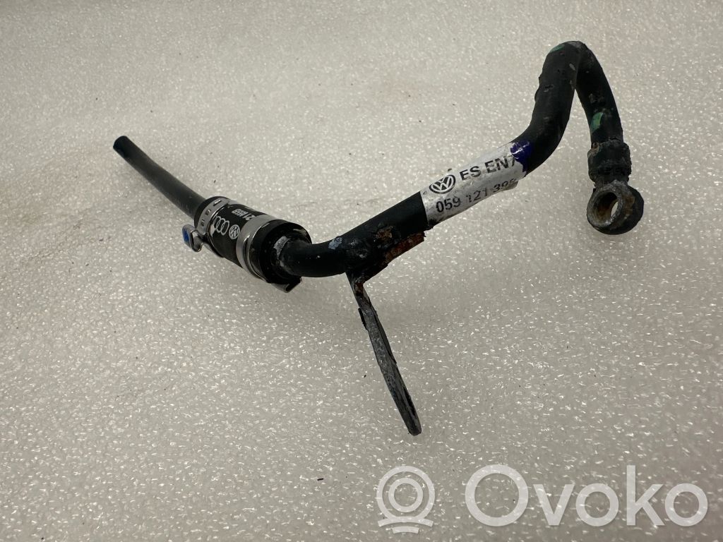 Audi A6 S6 C6 4F Engine coolant pipe/hose 