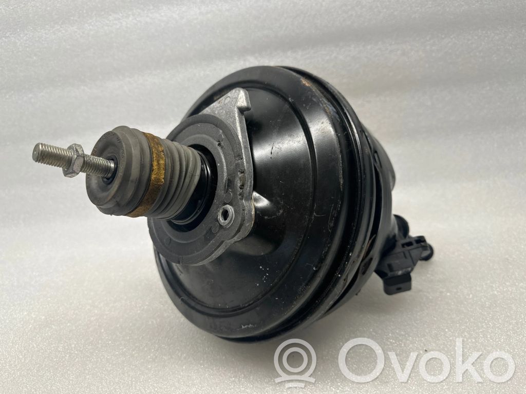 Audi A8 S8 D3 4E Brake booster 