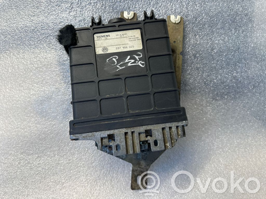Engine control unit/module   037906025,5WP4154,00EG030492