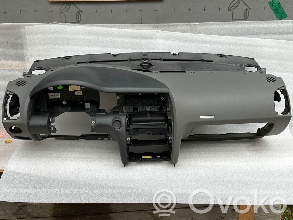 Audi Q7 4L Panelė 