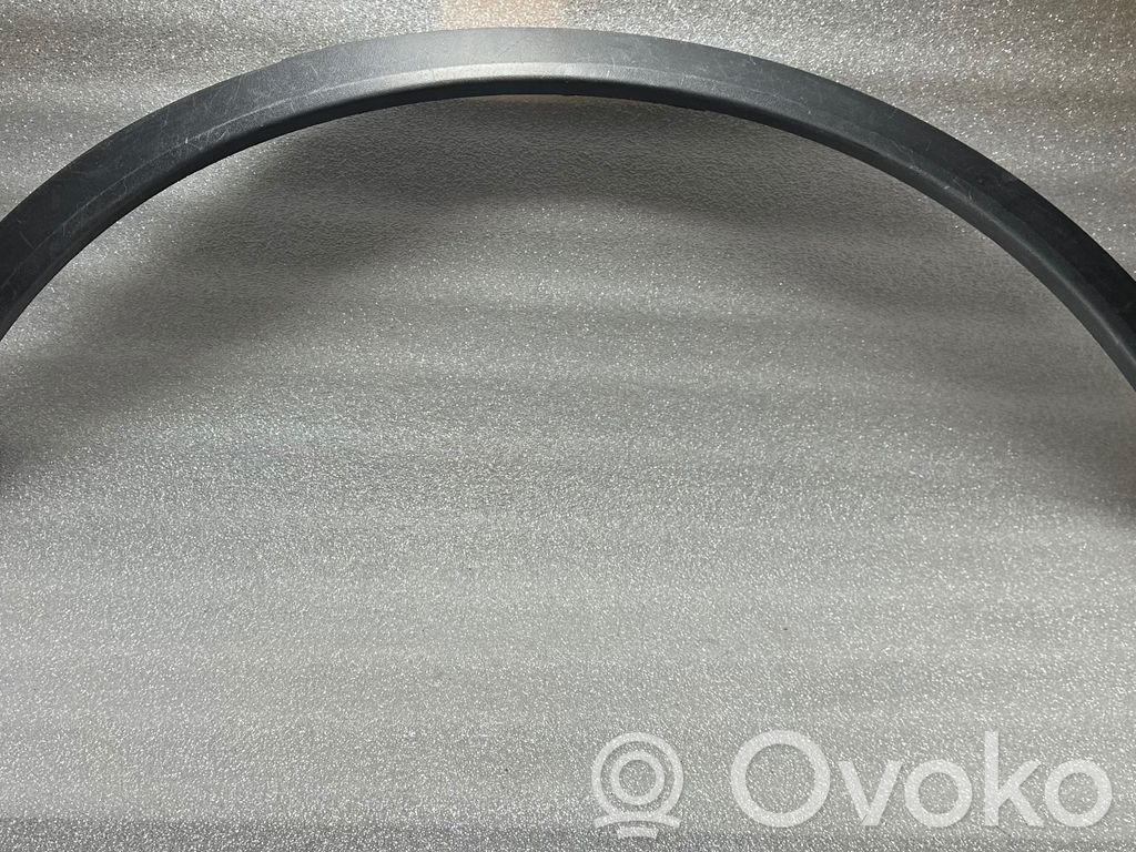 Porsche Cayenne (92A) Listwa błotnika tylnego 