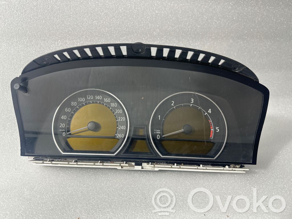 BMW 7 E65 E66 Nopeusmittari (mittaristo) 