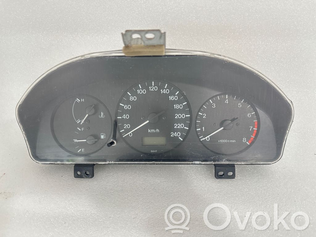 Mazda 626 Speedometer (instrument cluster) 