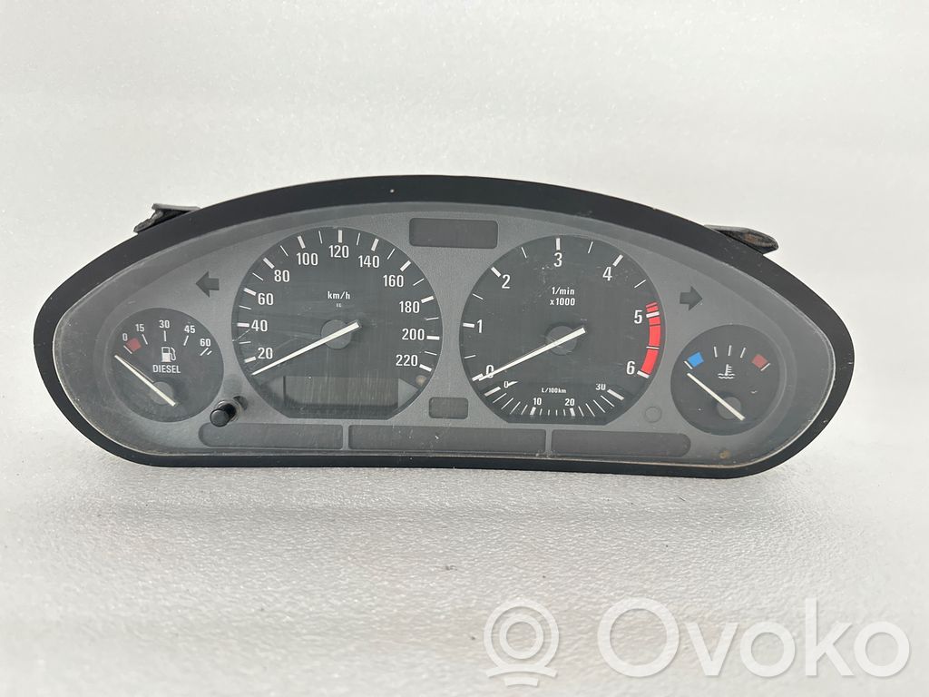 BMW 3 E36 Nopeusmittari (mittaristo) 