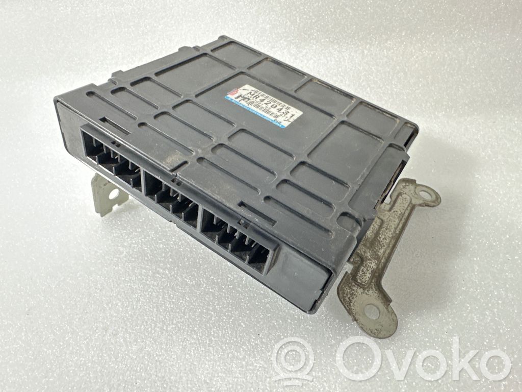Mitsubishi Galant Dzinēja vadības bloks 