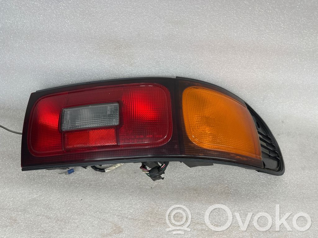 Lampa tylna   20240,3308803,20286