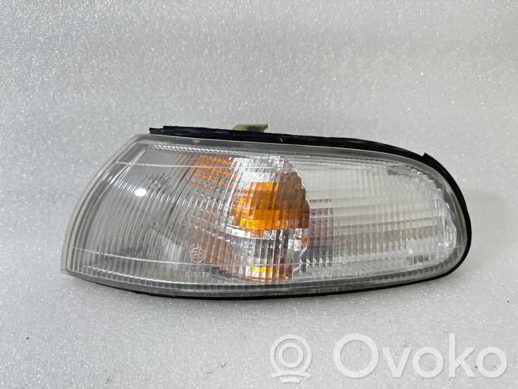Mazda 626 Front indicator light 