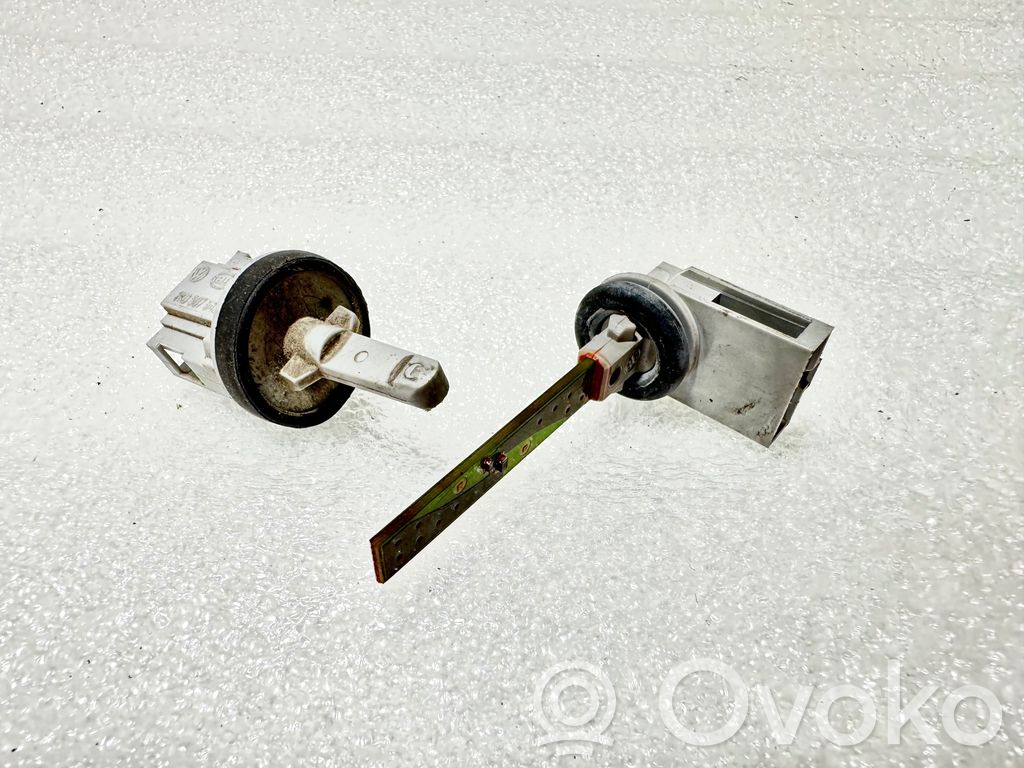 Sensor de temperatura interna   784302A,4B0820539,1510071834,1K0907543