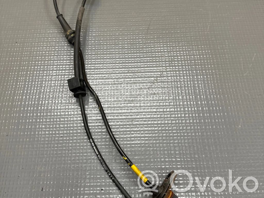 KIA Sportage ABS brake wheel speed sensor 