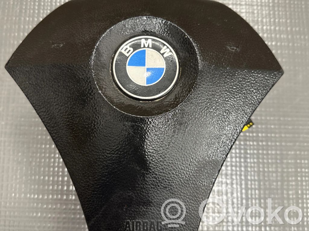BMW 5 E60 E61 Vairo oro pagalvė 