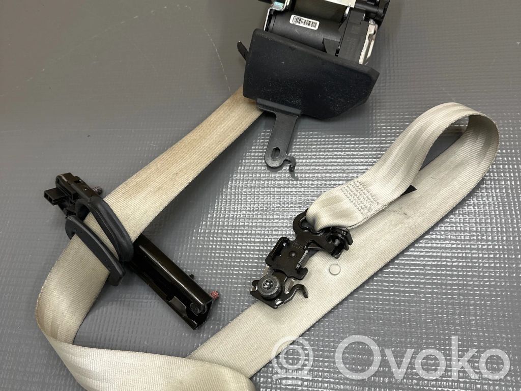 Volvo XC90 Pas bezpieczeństwa fotela przedniego 
