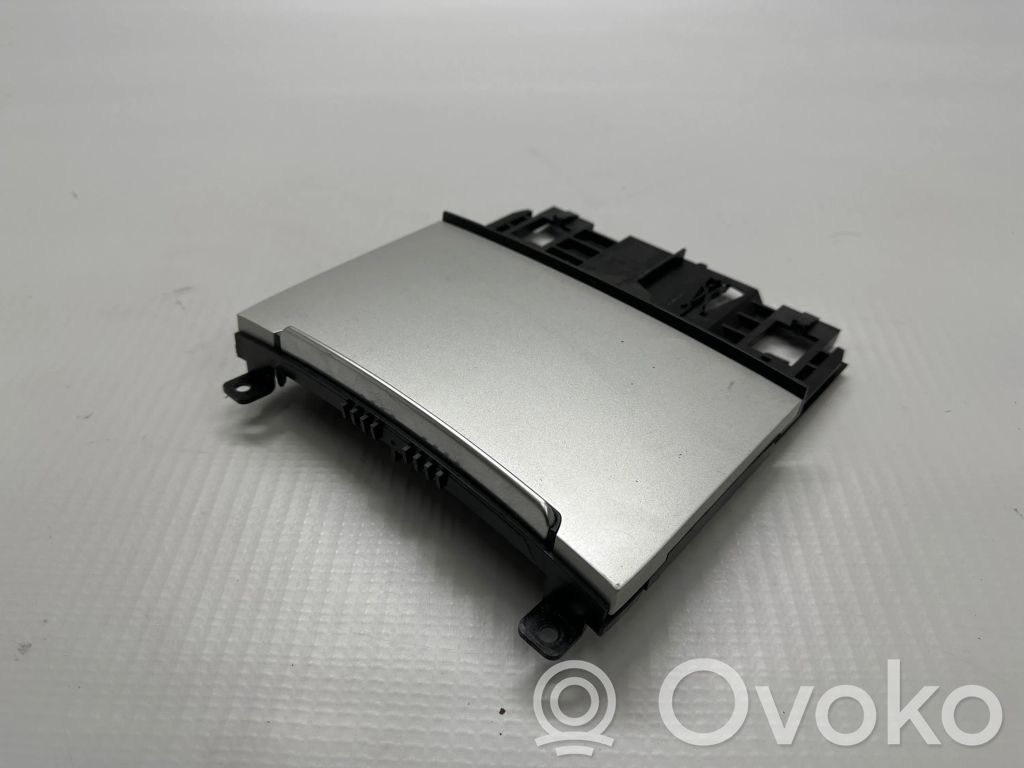 Audi A6 C7 Panel popielniczki przedniej tunelu środkowego 