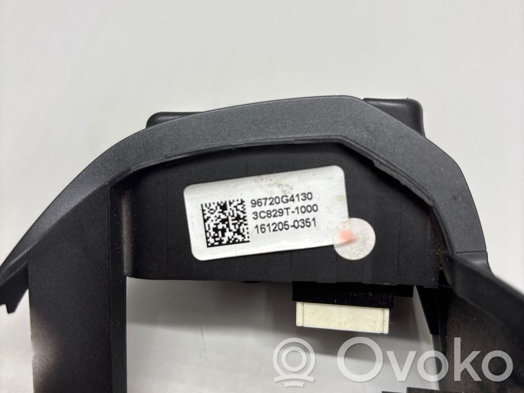 Hyundai i30 Interruptores/botones de la columna de dirección 