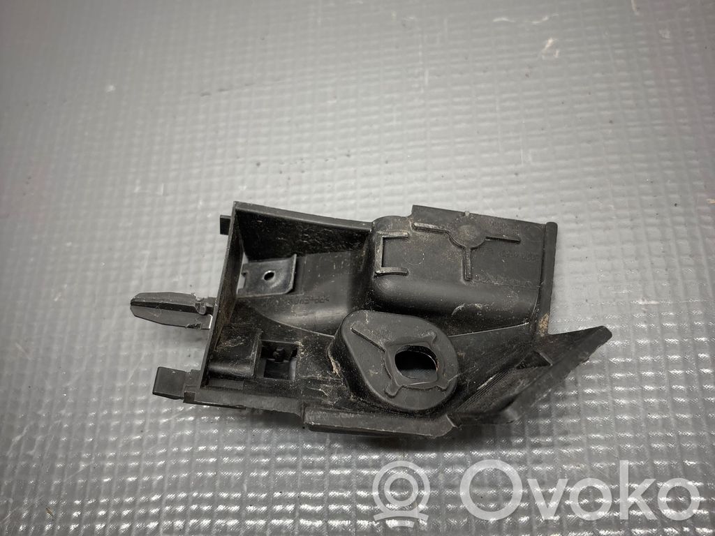 Front bumper mounting bracket   31214662