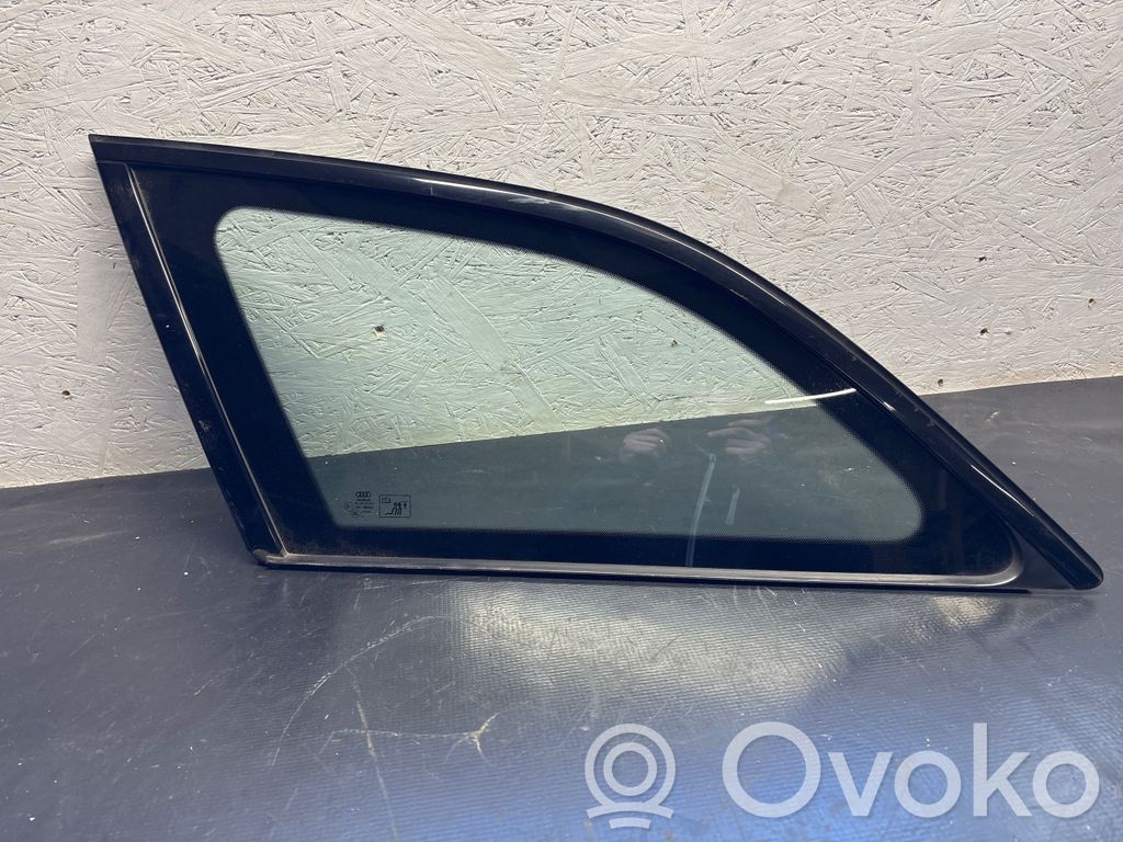 Audi A6 C7 Szyba karoseryjna tylna 
