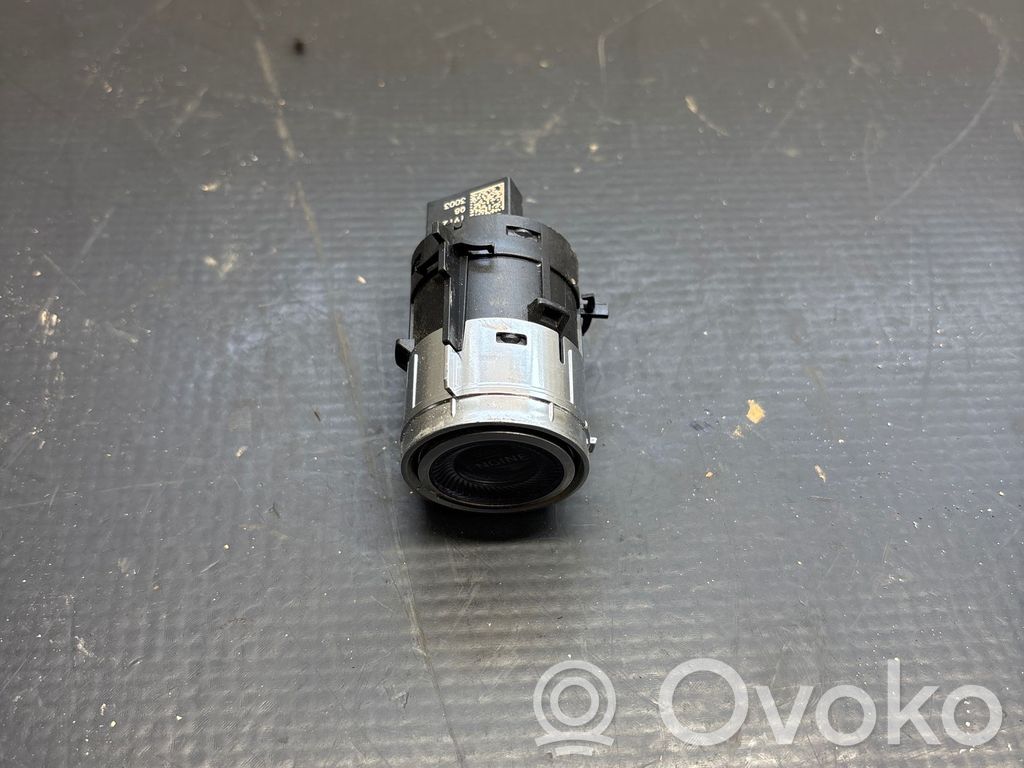 Mercedes-Benz GLC X253 C253 Engine start stop button switch 