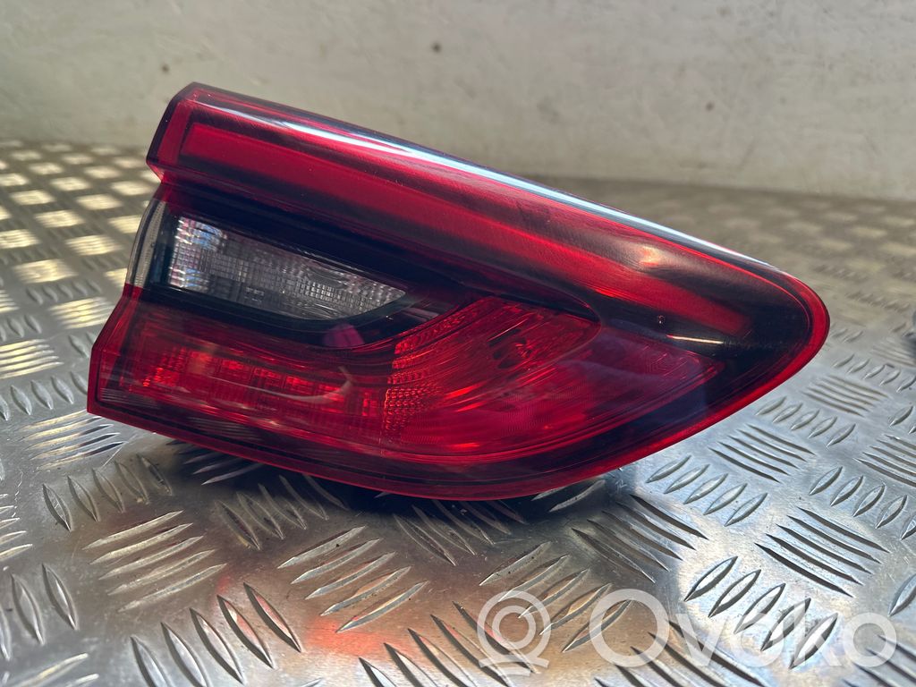 Opel Insignia B Lampă spate în capacul portbagajului 