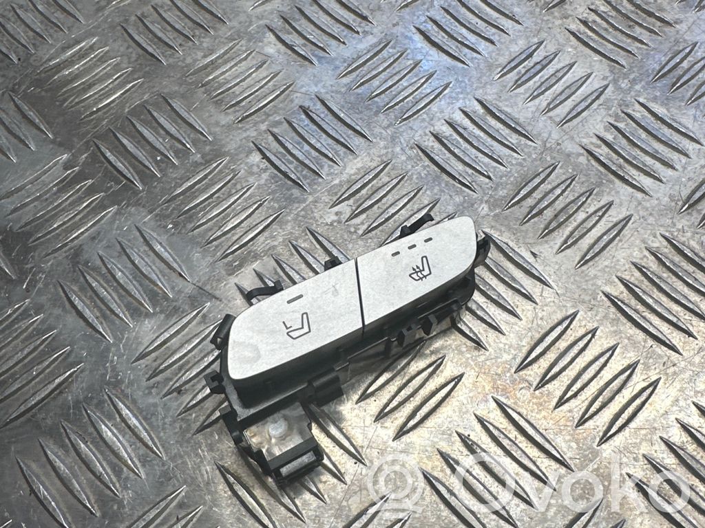 Mercedes-Benz E W238 Przełączniki podgrzewania foteli 