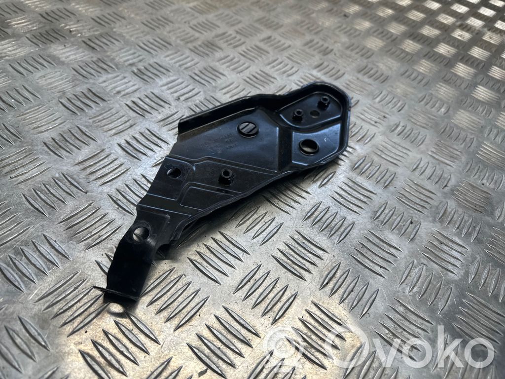 Cupra Formentor Headlight/headlamp mounting bracket 