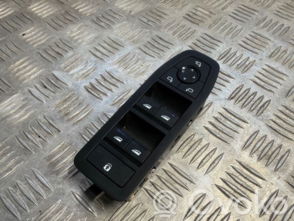 BMW iX Electric window control switch 