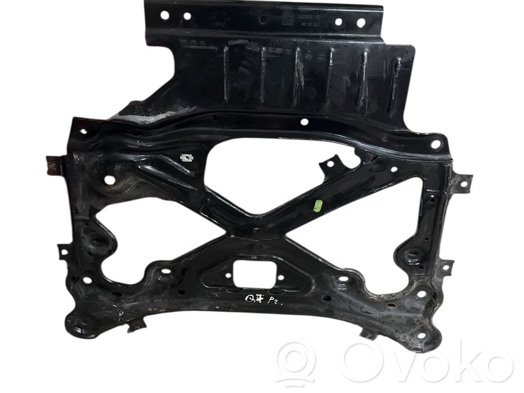 Engine splash shield/under tray   4M2399345C
