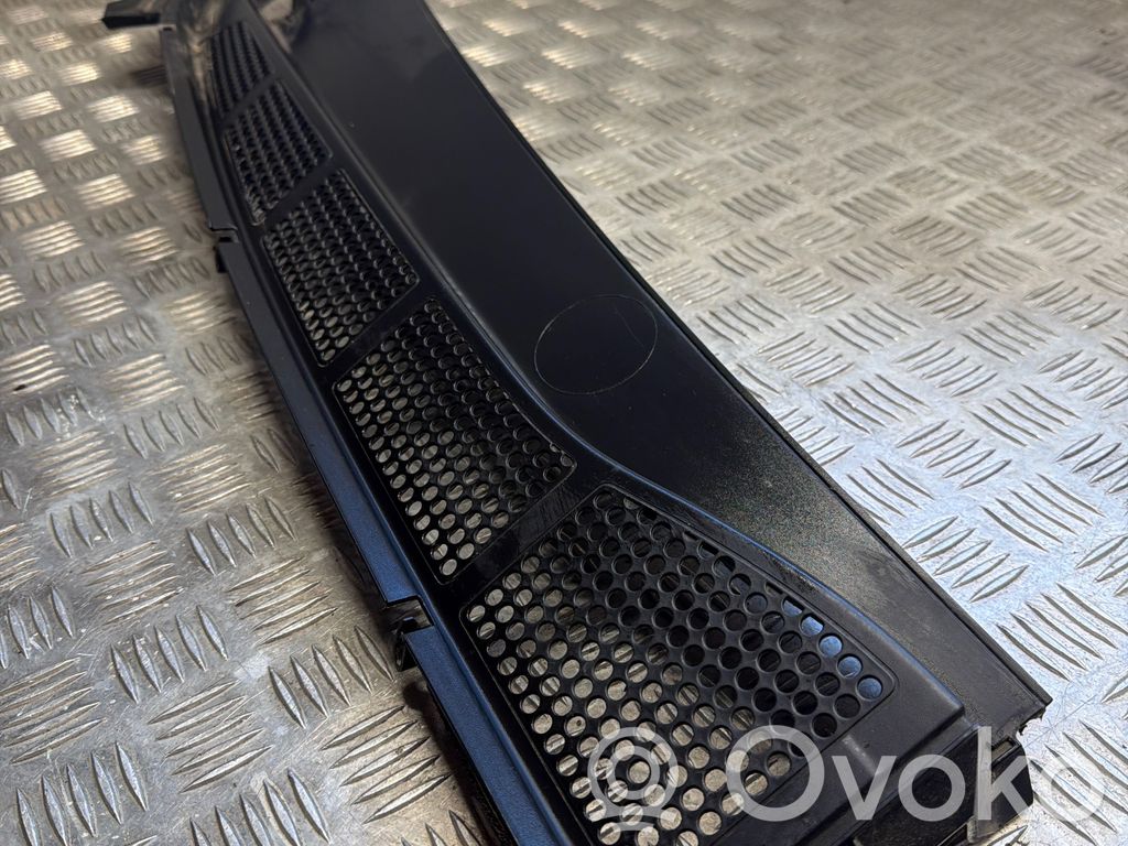 Toyota Proace Wiper trim 