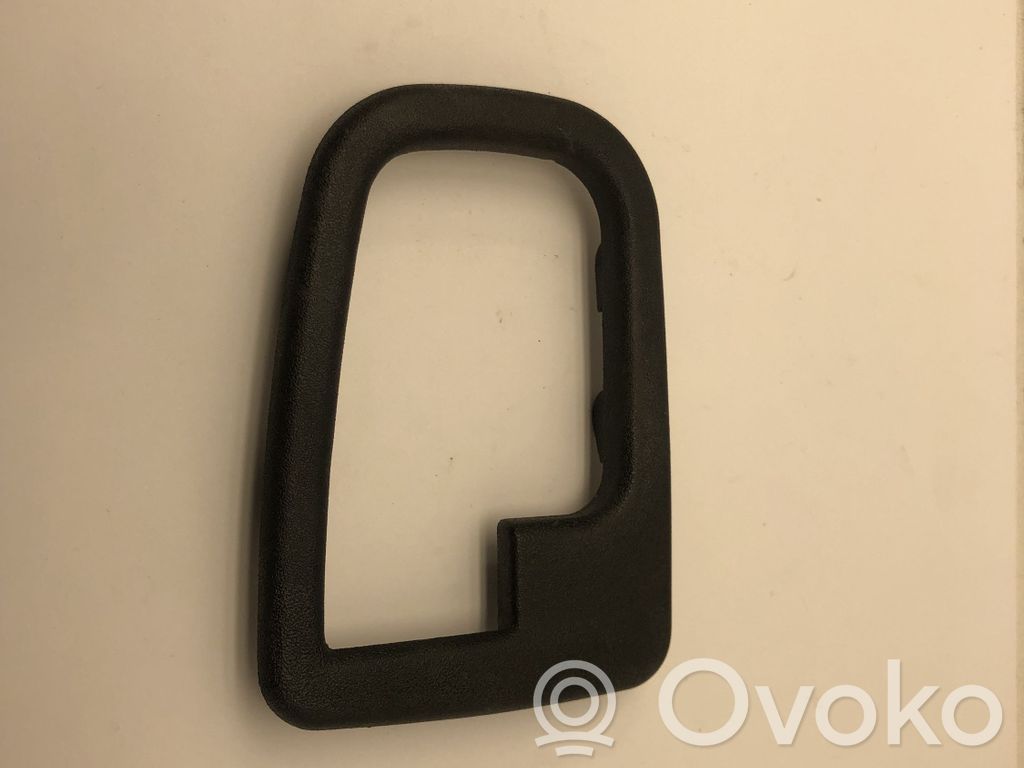 Manecilla interna puerta delantera   51228219024