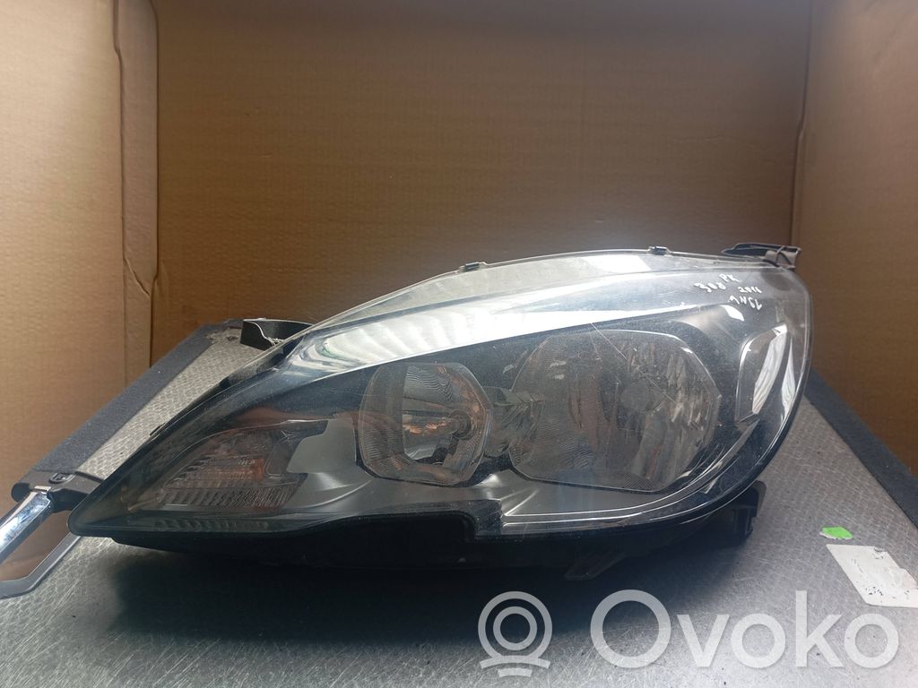Peugeot 308 Headlight/headlamp 