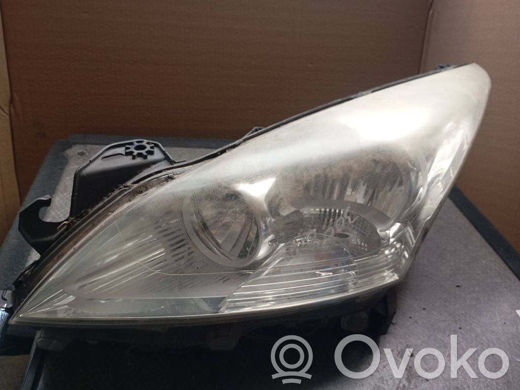 Peugeot 3008 I Lampa przednia 