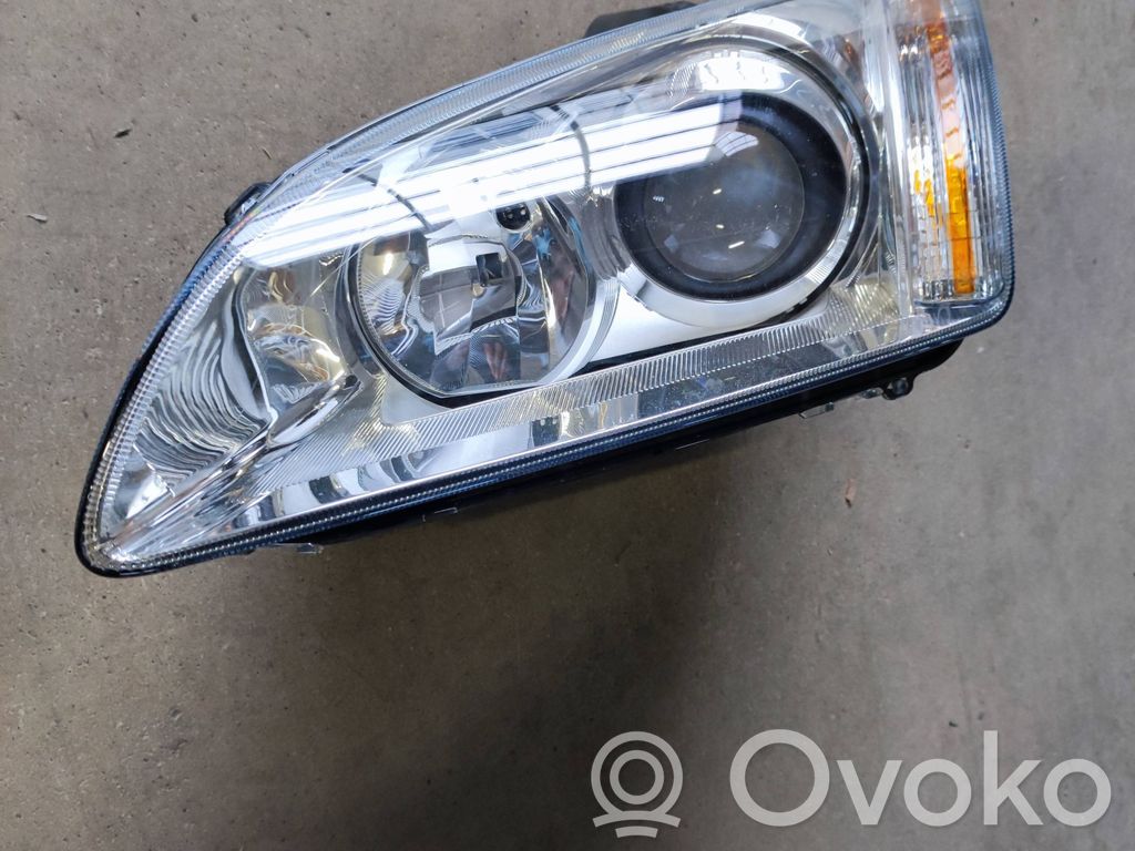 Ford Focus Headlight/headlamp 