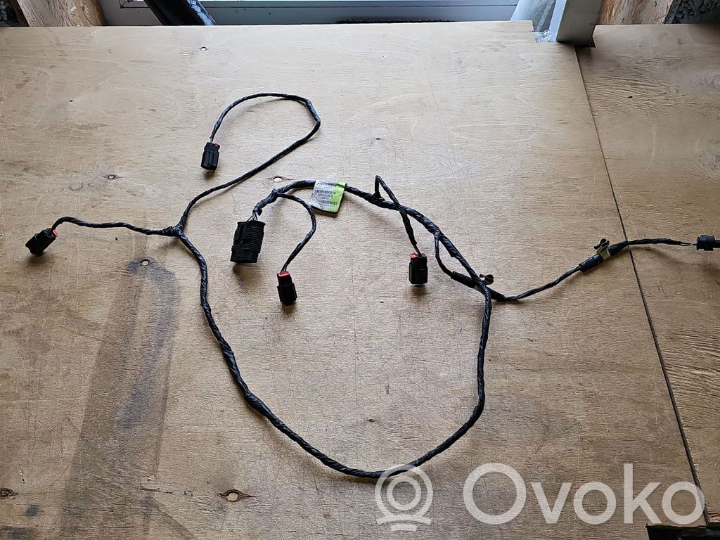 Dodge Charger Parkošanas (PDC) sensoru vadu instalācija 