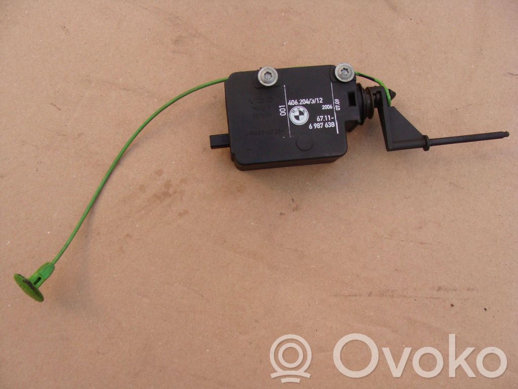 BMW 7 E65 E66 Fuel tank cap lock 