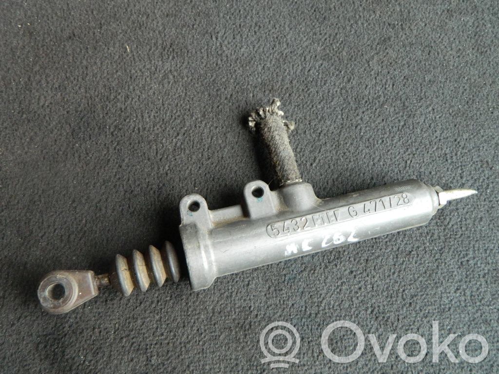 Główny cylinder sprzęgła   2022900112,0012951006,0012954006,12953106,12956806,A0012954006,A2022900112
