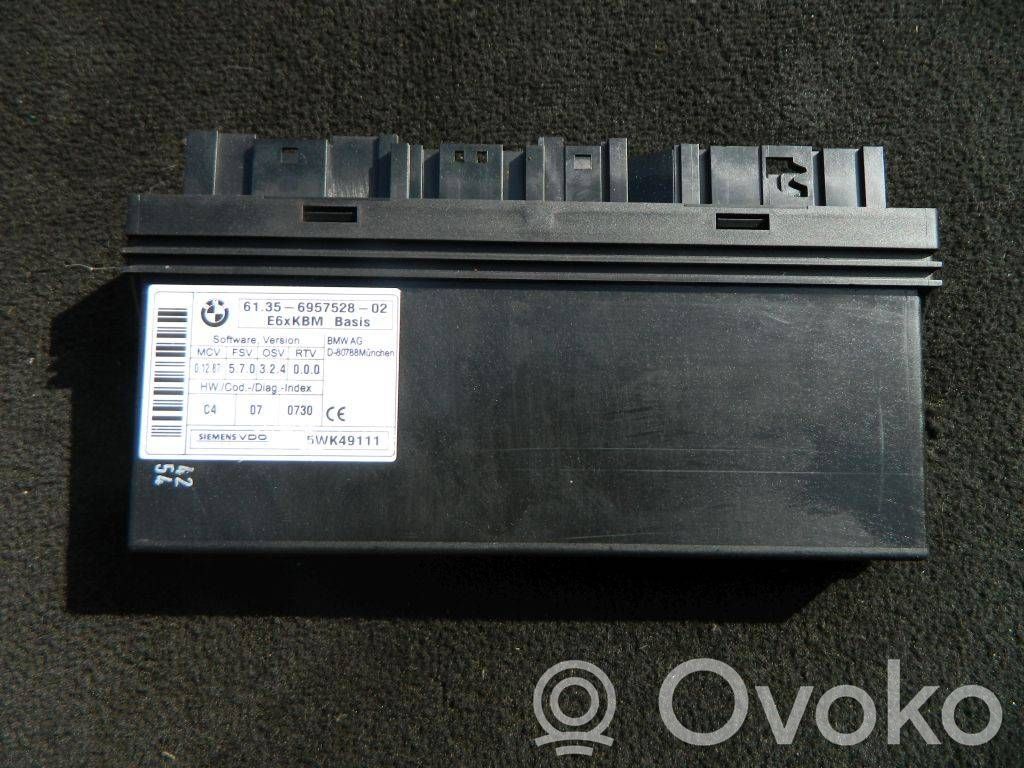BMW 5 E60 E61 Komforta modulis 