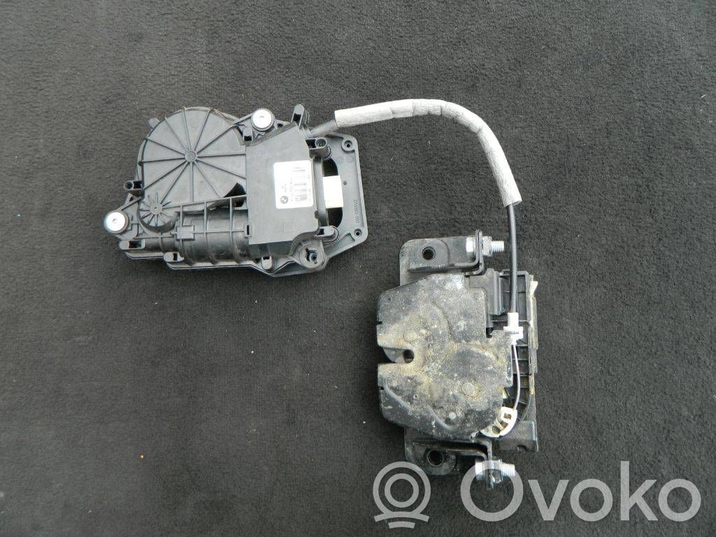 BMW 5 F10 F11 Zamek klapy tylnej / bagażnika 