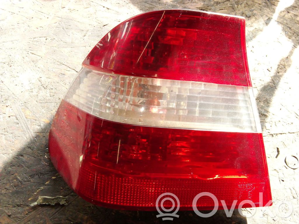 BMW 3 E46 Aizmugurējais lukturis virsbūvē 