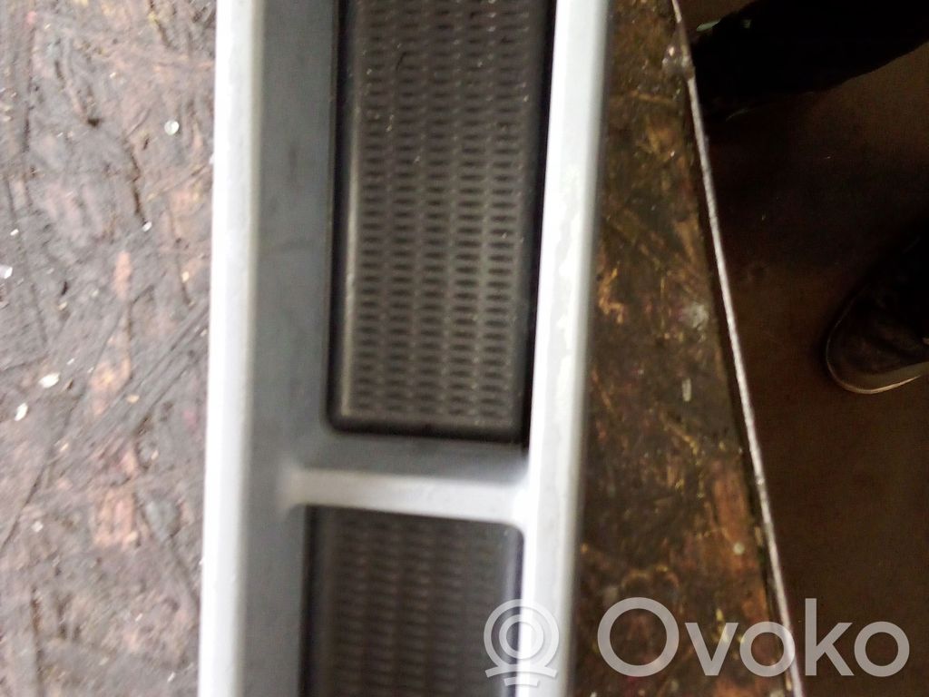BMW 3 E46 Glove box 