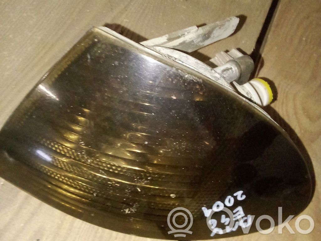 Front indicator light   1315106140,2001R