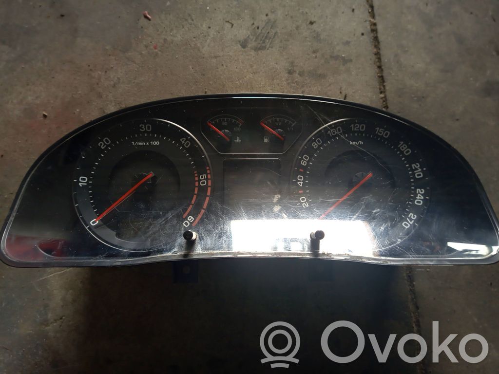 Skoda Superb B5 (3U) Vitezometru (grup de instrumente) 