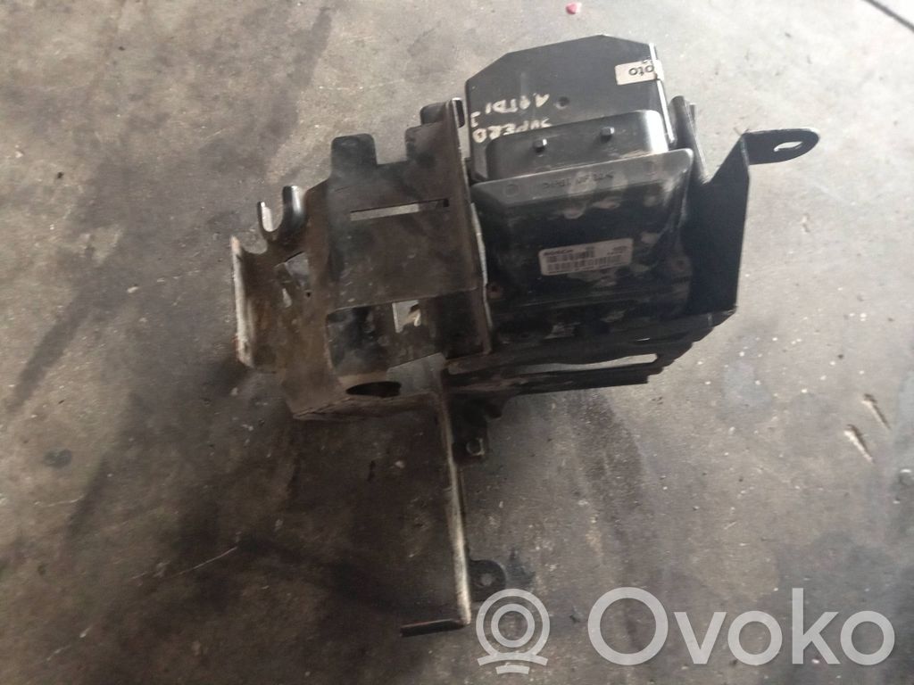 Skoda Superb B5 (3U) ABS bloks 