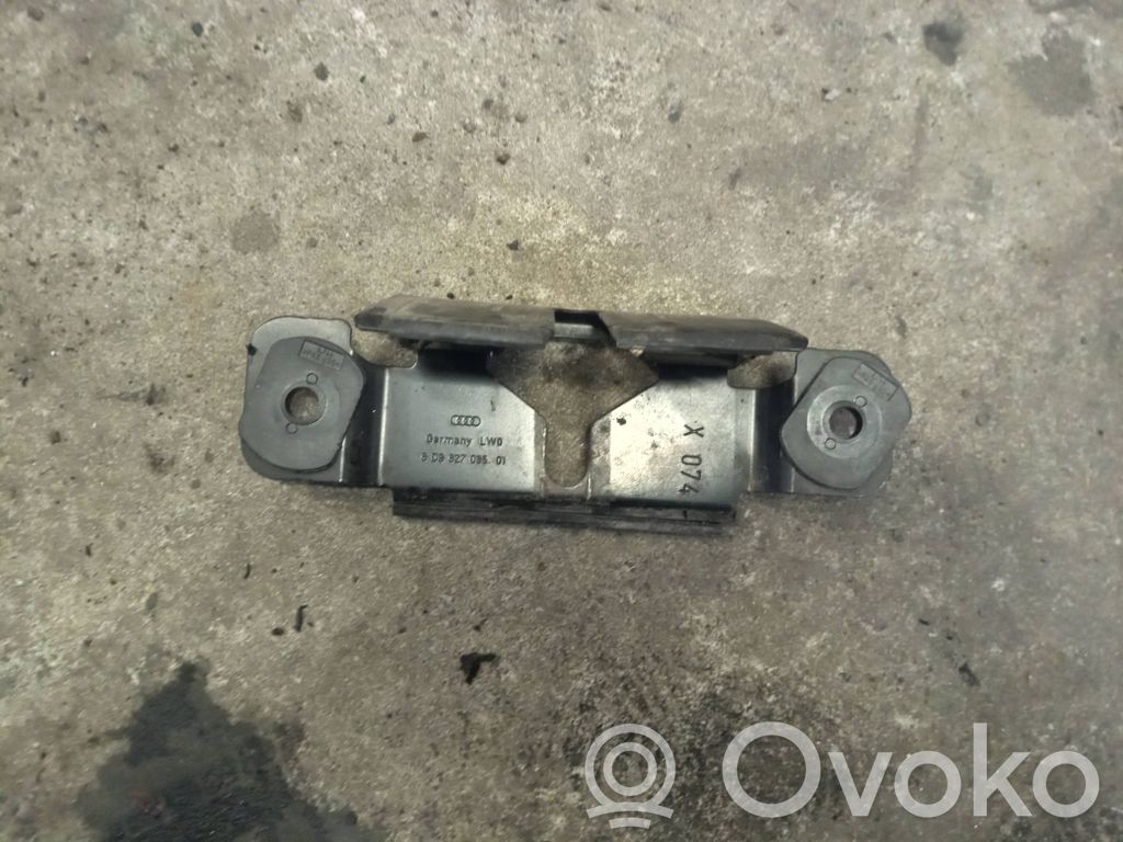 Inne części karoserii   8D9827085,8D982708501