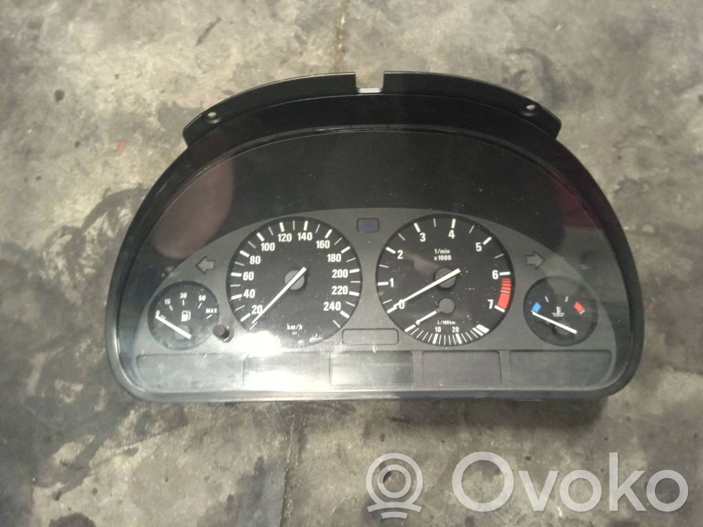 BMW 5 E39 Vitezometru (grup de instrumente) 
