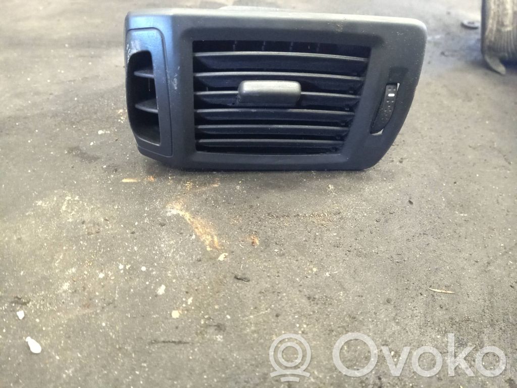 Renault Clio II Dash center air vent grill 