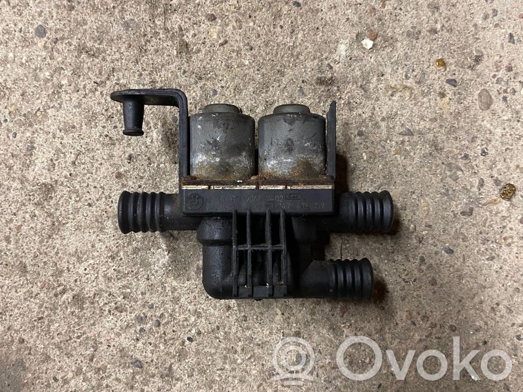 BMW 5 E39 Apsildes radiatora vārsts (-i) 
