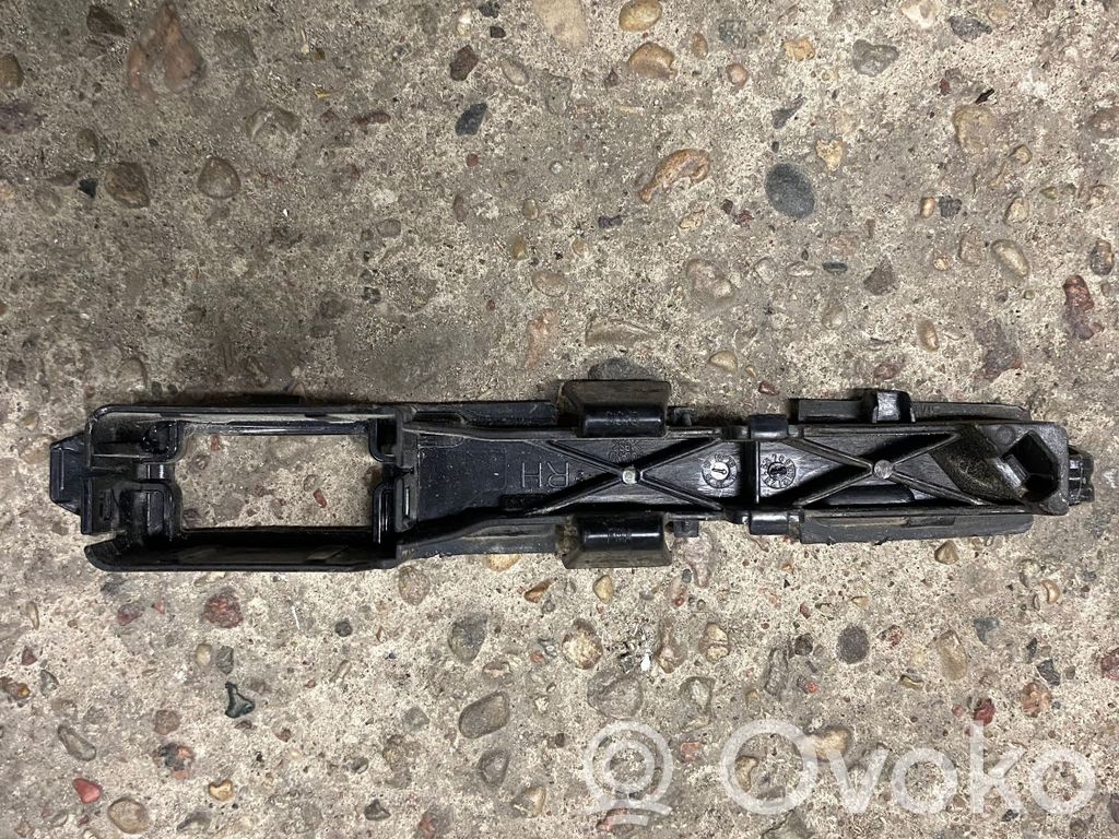 BMW 5 F10 F11 Grill / Wlot powietrza błotnika przedniego 