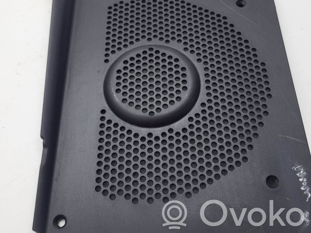 Subwoofer grill/trim   6919360