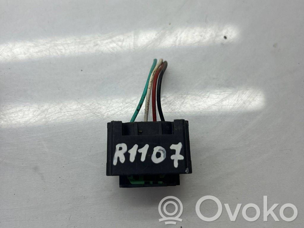 Distronic sensor radar