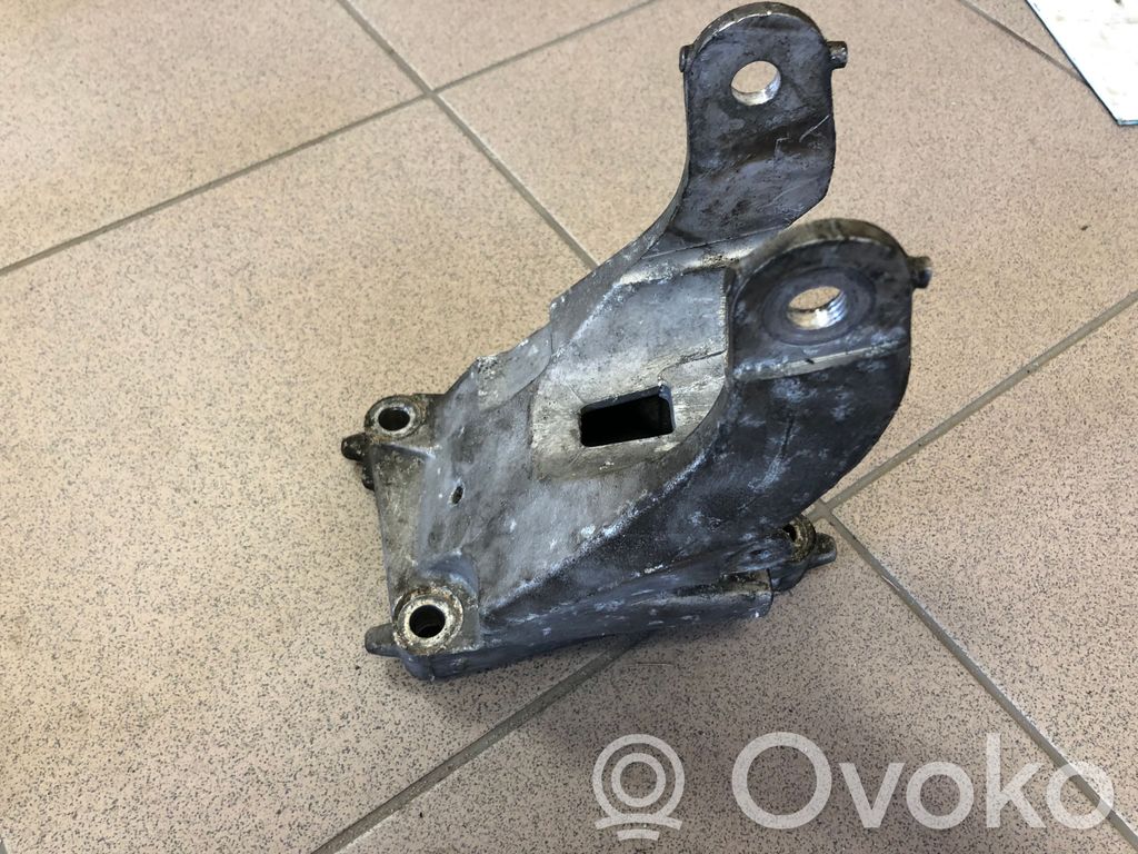 Citroen C5 Gearbox mounting bracket 