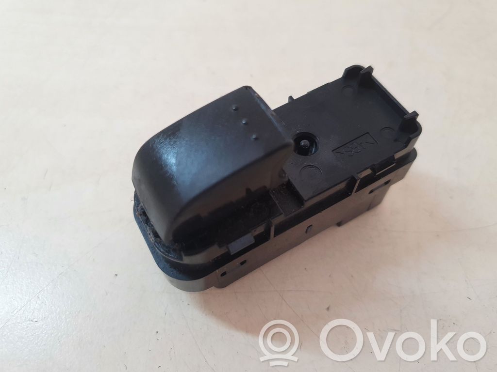 Mazda 5 Electric window control switch 